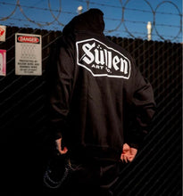 Cargar imagen en el visor de la galería, SUDADERA SULLEN NEGRA
