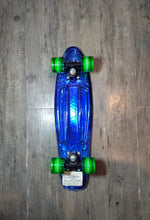 Cargar imagen en el visor de la galería, Patineta Blazer tipo Penny