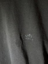 Cargar imagen en el visor de la galería, T-Shirt Vault