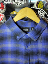 Cargar imagen en el visor de la galería, Camisa Vans manga larga