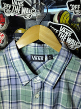 Cargar imagen en el visor de la galería, Camisa VANS manga corta