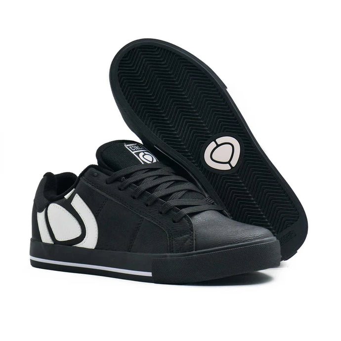 CIRCA 211 VULC BOLD NEGRO/BLANCO