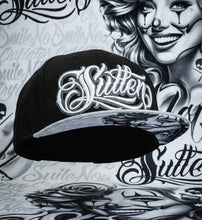 Cargar imagen en el visor de la galería, SULLEN YO TATTOOS SNAPBACK